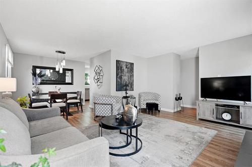 86 Stacey Bay, Winnipeg, MB 