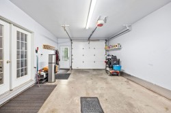 Garage - 