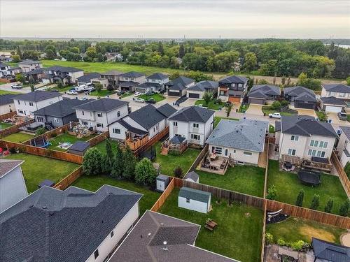 367 River Trail Dr, West St Paul, MB 