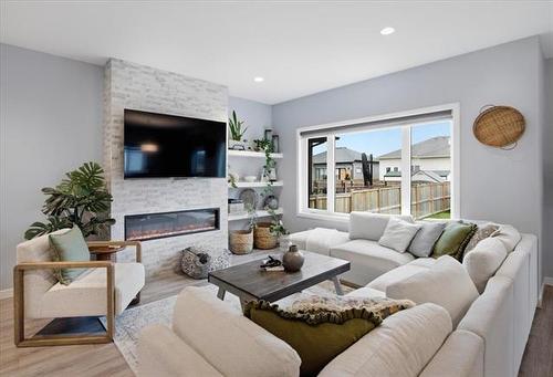 367 River Trail Dr, West St Paul, MB 