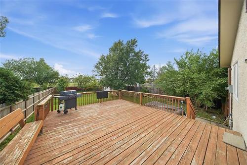 124 Leahcrest Cr, Winnipeg, MB 