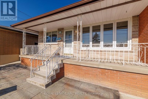 38 Rivercrest Road, Hamilton (Riverdale), ON 
