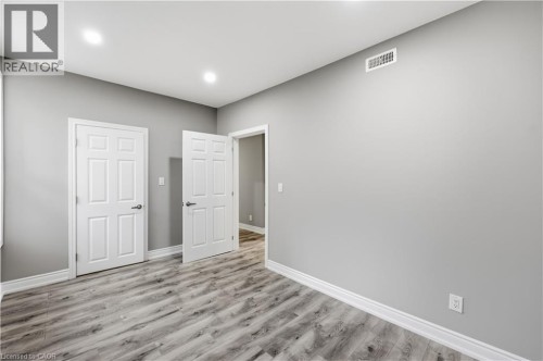 98 Duke Street Unit# 2Nd, Hamilton, ON 