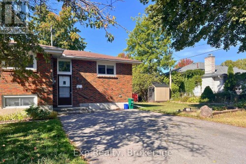 UNIT B - 20 MUNRO AVENUE , Belleville (Belleville Ward), Ontario K8N 1K1 2