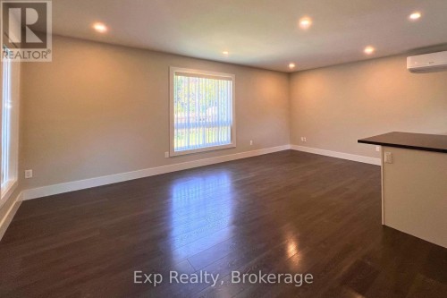 UNIT B - 20 MUNRO AVENUE , Belleville (Belleville Ward), Ontario K8N 1K1 4