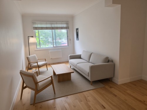 Living Room - 5152 Av. Coolbrook, Montréal (Côte-Des-Neiges/Notre-Dame-De-Grâce), QC 