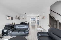 Salon - 