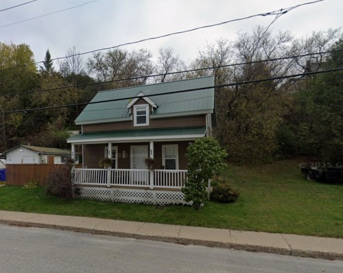 Façade - 159 Rue King, Maniwaki, QC 