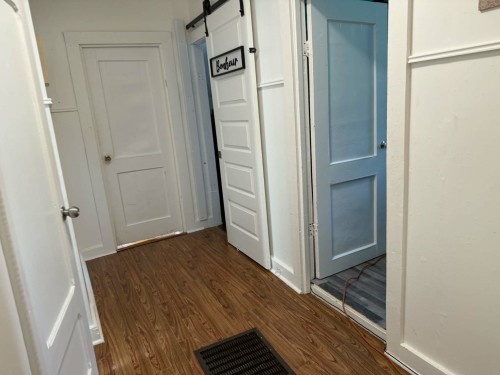 Corridor - 159 Rue King, Maniwaki, QC 