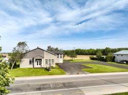 2595 Boul. Industriel  Chambly, QC J3L 4W3