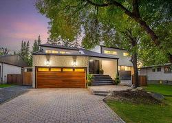 796 Elmhurst RD  Winnipeg, MB R3R 0V1