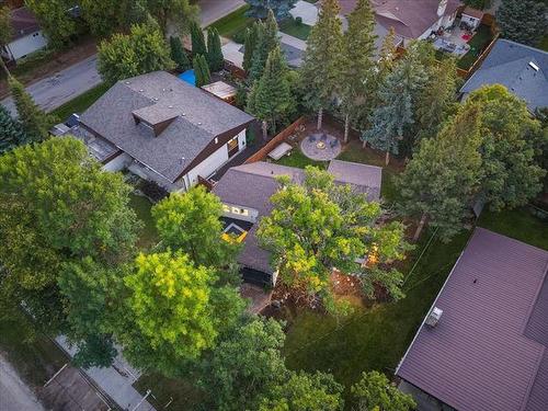 796 Elmhurst Rd, Winnipeg, MB 