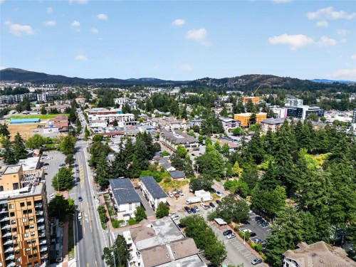 #105-2821 Jacklin Rd, Langford, BC 