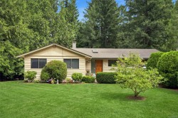 103 Green Lake Cres  Lantzville, BC V0R 2H0