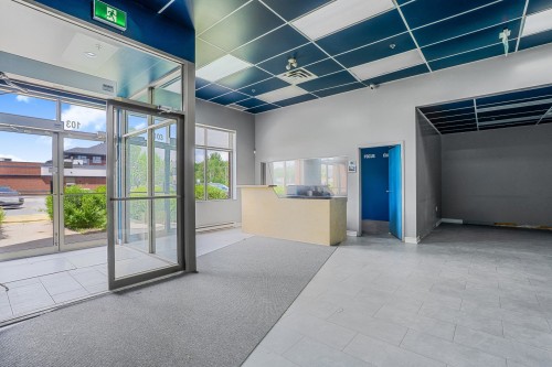 Hall d'entrée/Vestibule - 103-3003 Ch. D'Oka, Sainte-Marthe-Sur-Le-Lac, QC 