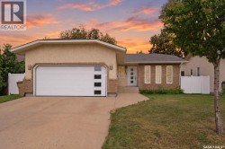 2206 Assiniboine AVENUE E  Regina, SK S4V 2E8