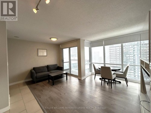 2906 - 15 FORT YORK BOULEVARD , Toronto, Ontario L1G 3J5 5