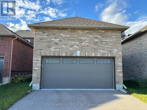239 STRACHAN STREET , Port Hope, Ontario L1A 0A4 2