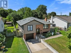 13 COWAN DRIVE Thorold, ON L2V 4Y8