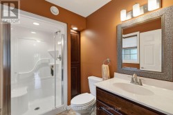 ensuite bath - 