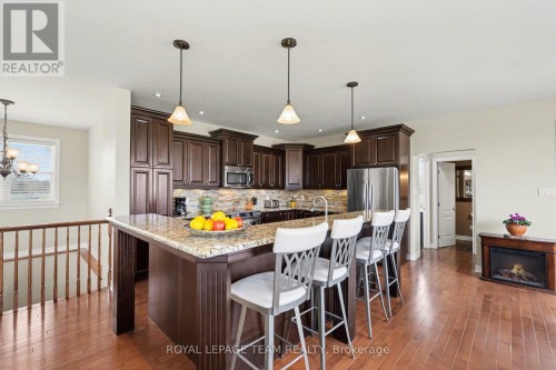 10 Old Kingston Road, Rideau Lakes, ON 