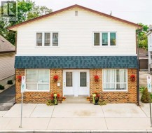1637 Drouillard Unit# Upper  Windsor, ON N8Y 2S4
