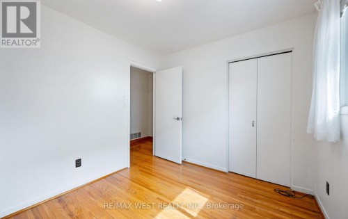 7397 Catalpa Road, Mississauga, ON 