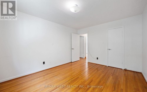 7397 Catalpa Road, Mississauga, ON 