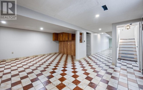 7397 Catalpa Road, Mississauga, ON 