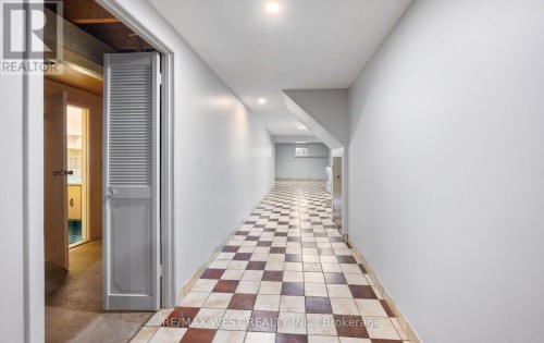 7397 Catalpa Road, Mississauga, ON 