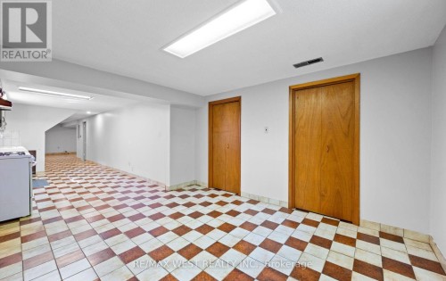 7397 Catalpa Road, Mississauga, ON 