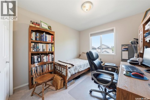 523 Denham Way, Saskatoon, SK 
