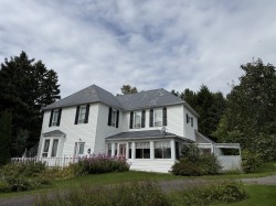 108 Ch. des Lilas  Caplan, QC G0C 1H0