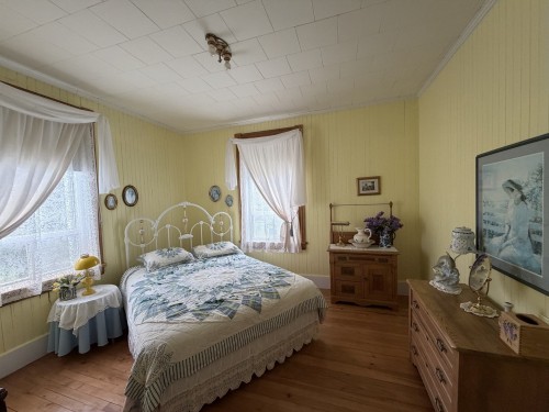 Chambre à coucher - 108 Ch. Des Lilas, Caplan, QC 