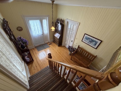 Hall d'entrée/Vestibule - 108 Ch. Des Lilas, Caplan, QC 