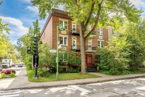1550 Av. Ducharme  Montréal (Outremont), QC H2V 1G3