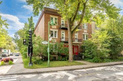 1550 Av. Ducharme Montréal (Outremont), QC H2V 1G3