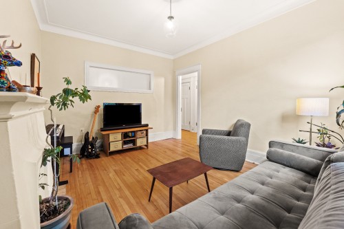 Living Room - 1550 Av. Ducharme, Montréal (Outremont), QC 