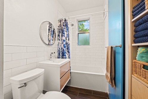Bathroom - 1550 Av. Ducharme, Montréal (Outremont), QC 