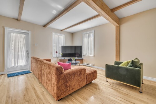 Living Room - 1429 Av. Harriet, Québec (Sainte-Foy/Sillery/Cap-Rouge), QC 