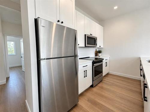 837 Jubilee Ave, Winnipeg, MB 