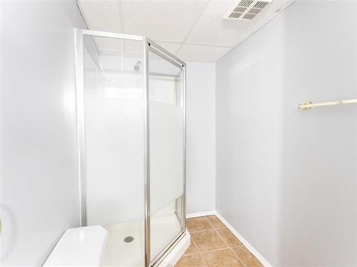 132 Foxwarren Dr, Winnipeg, MB 
