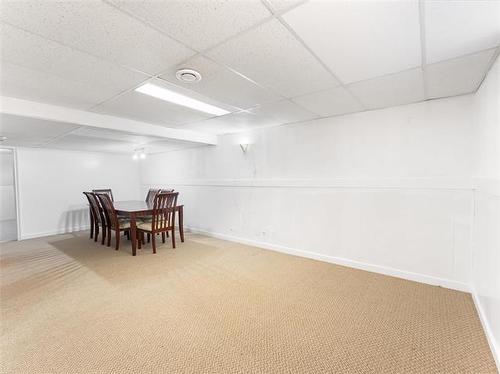 132 Foxwarren Dr, Winnipeg, MB 