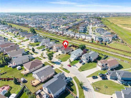 132 Foxwarren Dr, Winnipeg, MB 