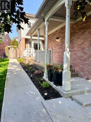 2745 Galleon Crescent, Mississauga, ON 