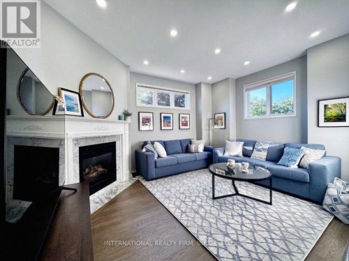 2745 Galleon Crescent, Mississauga, ON 