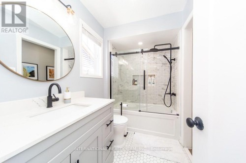 2745 Galleon Crescent, Mississauga, ON 
