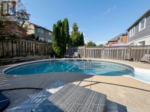 2745 Galleon Crescent, Mississauga, ON 