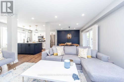 2745 Galleon Crescent, Mississauga, ON 