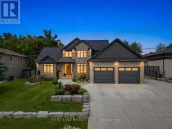 68 WALDAU CRESCENT  Wilmot, ON N0B 2H1